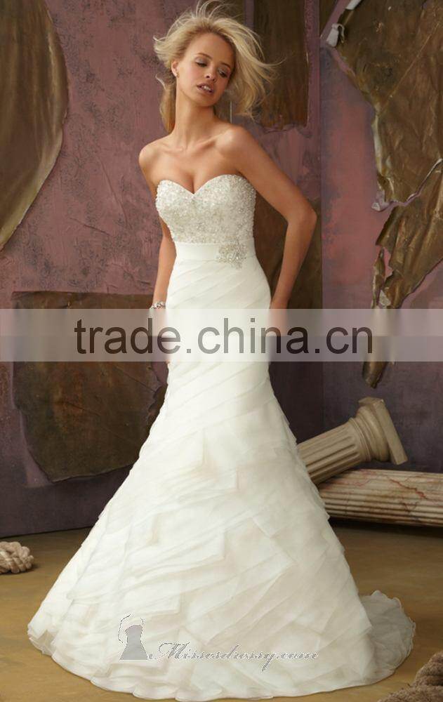 Excellent Sweetheart Neckline Strapless with Beads Bodice and Bow Wedding Dresses Organza Ruffles Skirt