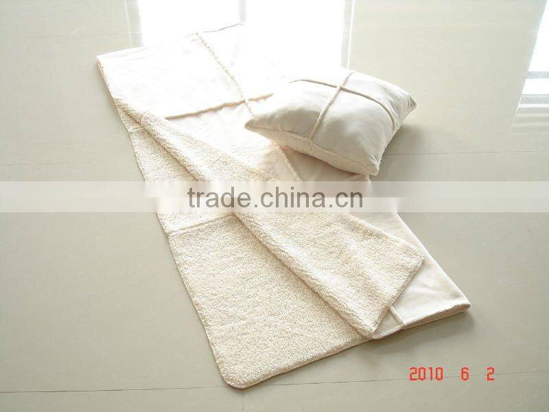 Polar fleece blanket with soft ribbon