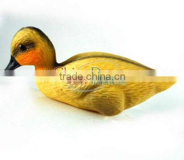 Half a piece of plastic flocking pigeon for garden decoration