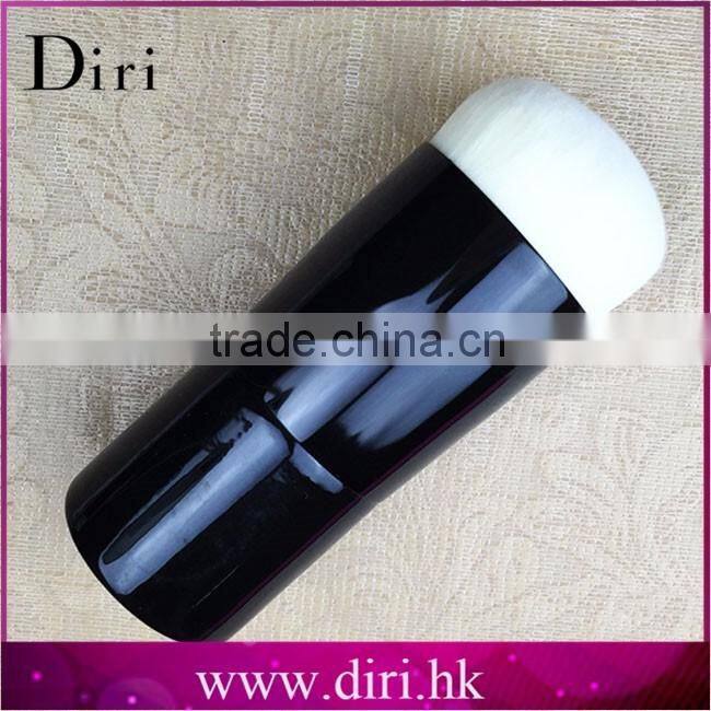 Hot single cosmetic makeup brush for travel
