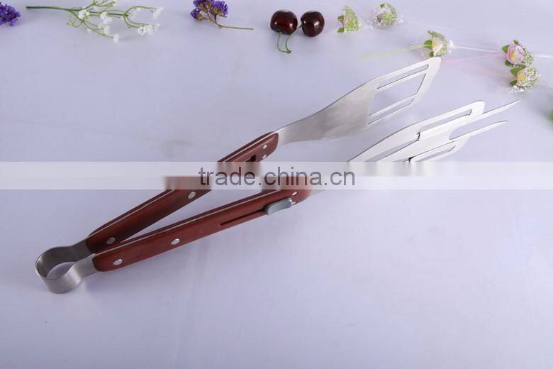 Multi-purpose 3 in 1 multifunctional BBQ tool, top quality Convenient barbecue tool