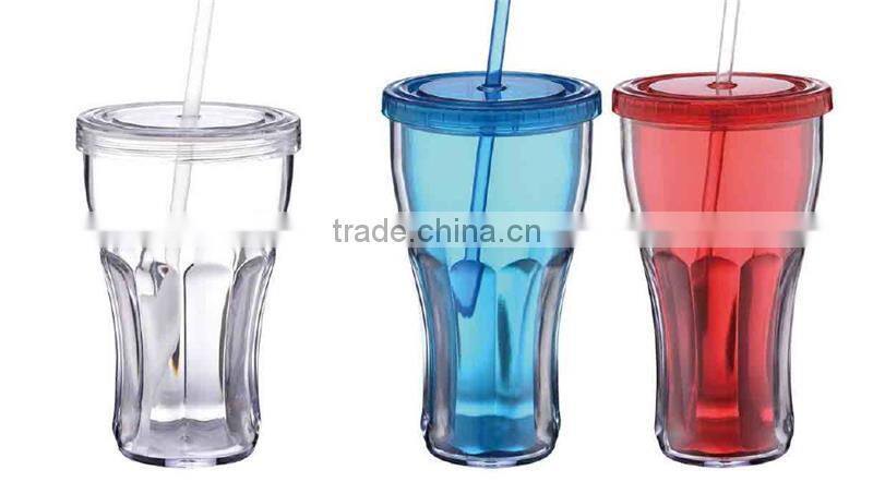 newest and fashion plastic cup with straw