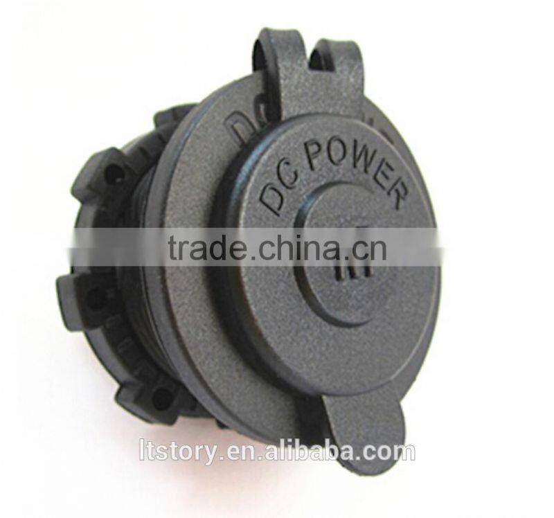 Black color car Merit socket12V Power Socket Black cooler