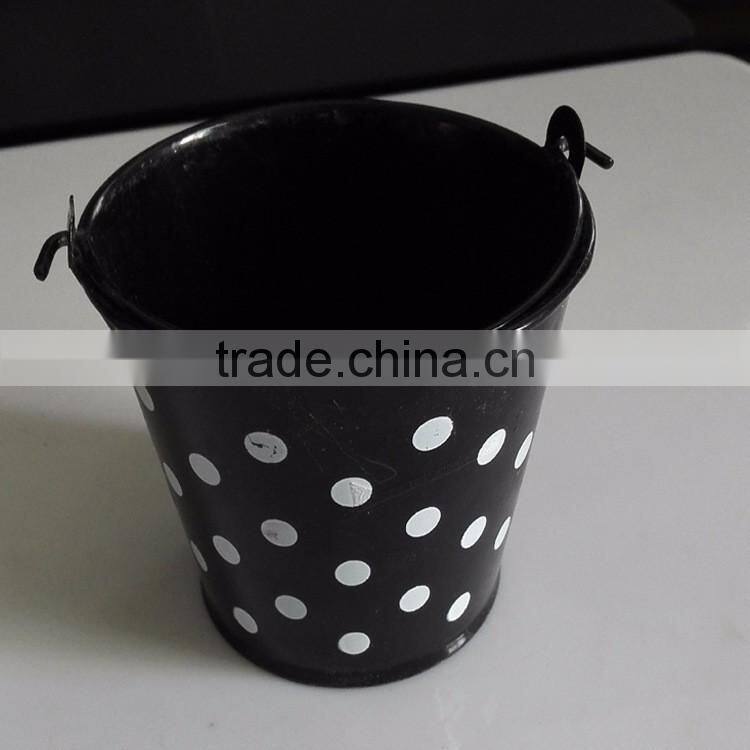 factory green decorative metal bucket with polka dots in china