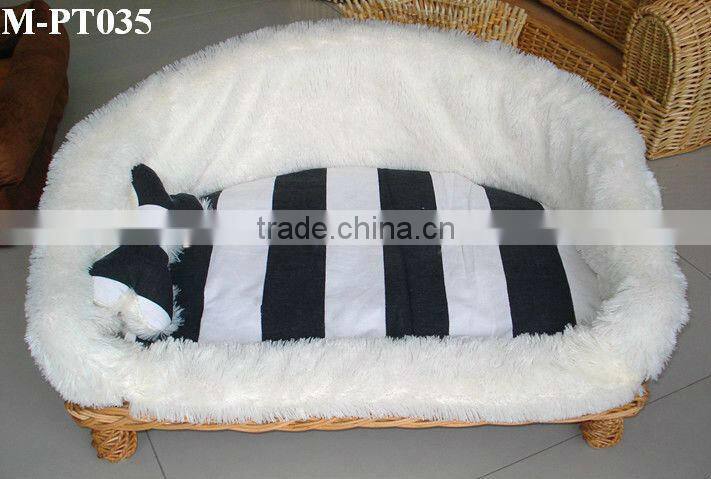 wicker pet sofa bed with white lint