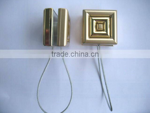 2014 new competiitve price square nicke plating magnetic tieback