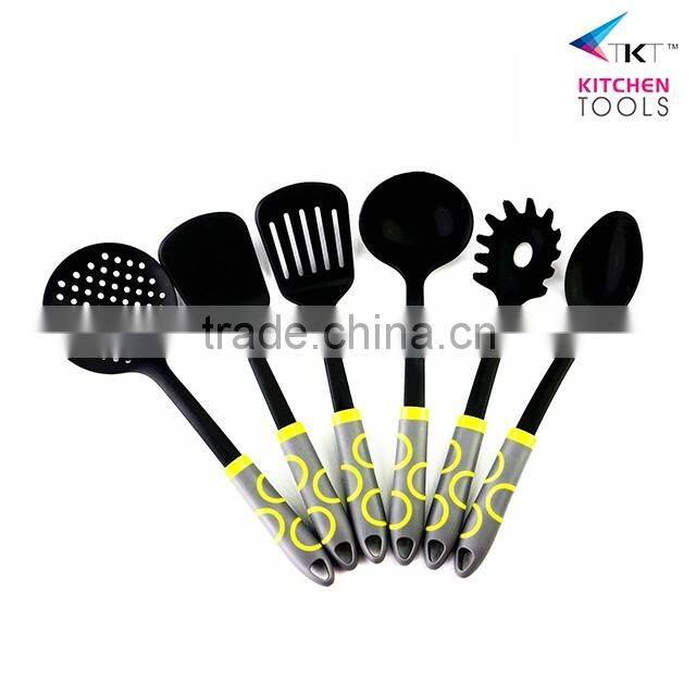 Compertitive 12pc nylon utensil kitchen tools with TPR handle kitchenware set
