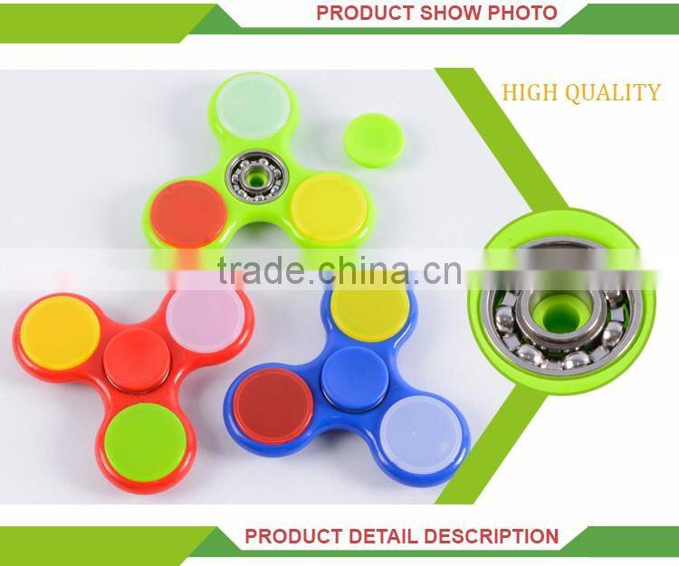 Top sale gyroscope fingertip cheap light finger toy spinner blades