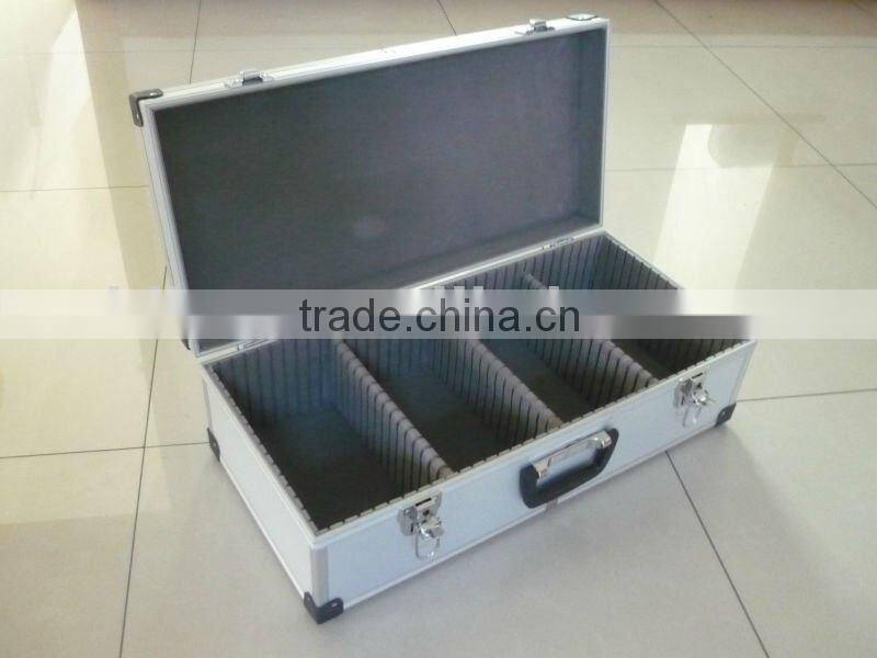 storage box with wheels