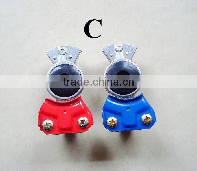 Trailer air coupling palm head