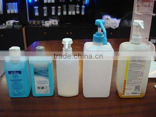 Hand disinfection dispenser