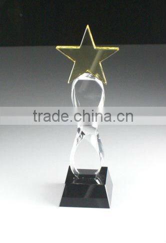 Crystal pyramid plaque with engraving crystal trophy