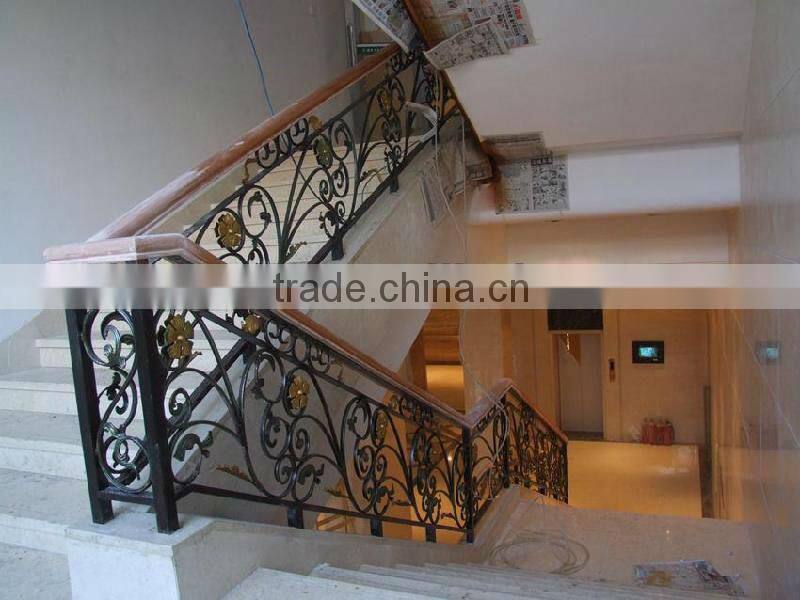 Top-selling modern stair handrail bracket made of iron