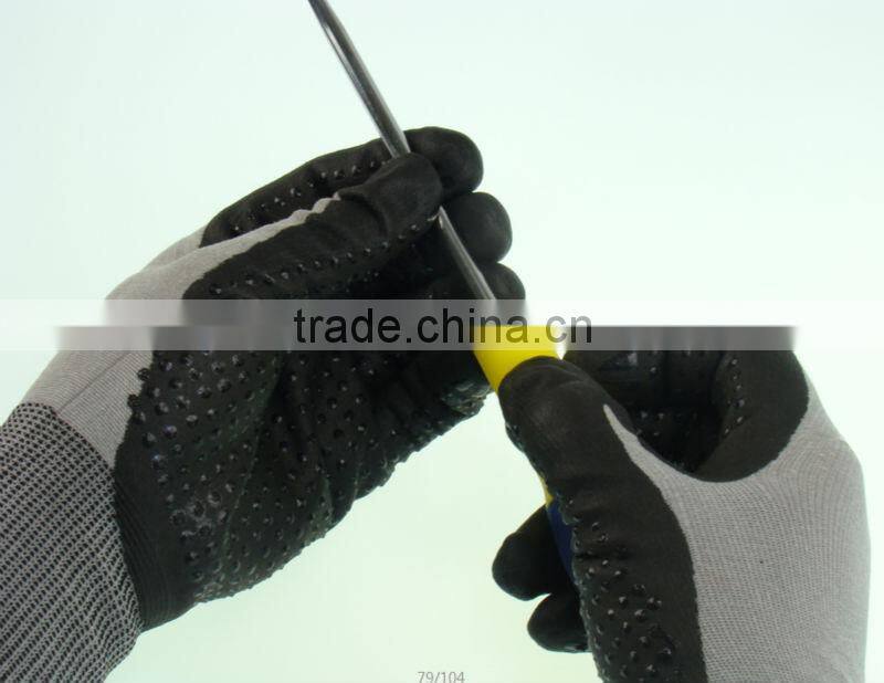 cut resistant gloves / working glove coated with grey PU