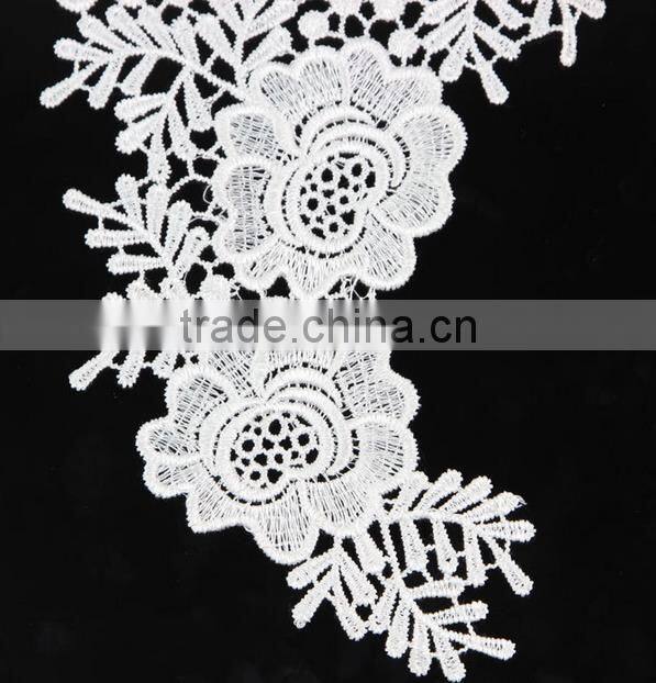 Elegant Design White Decorative Flower Made in China Lace trim Fabric S10856