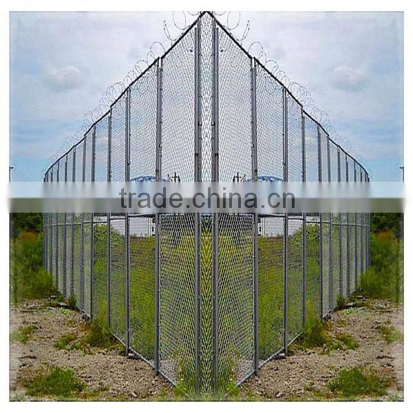 Factory direct sale high Quality Powder Coated Commercial Cyclone Fence fence wire mesh