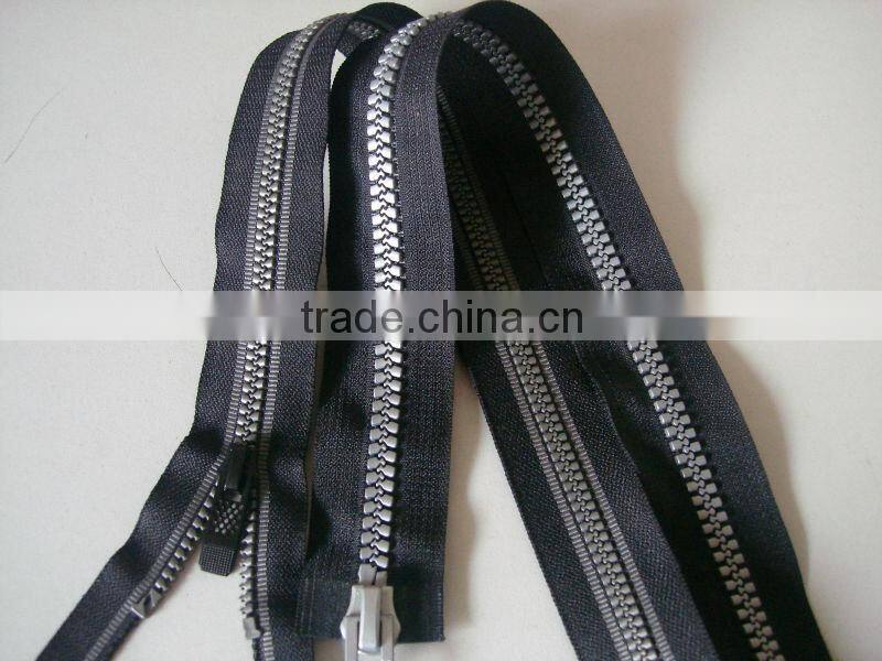 Plastic Zipper Of Peculia Teeth