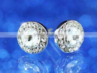 3 Carat Round Stud Earrings use 3 Carat Round Stud Earrings use Austrian Crystal CSE076 Crystal CSE076