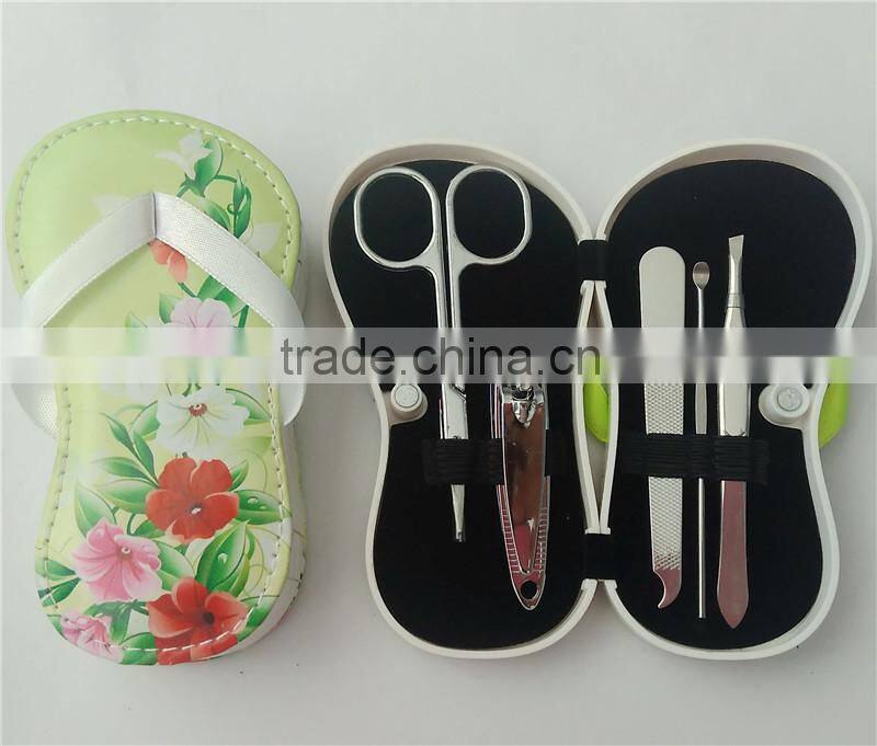 Manufacturer hot sale slipper girl manicure set