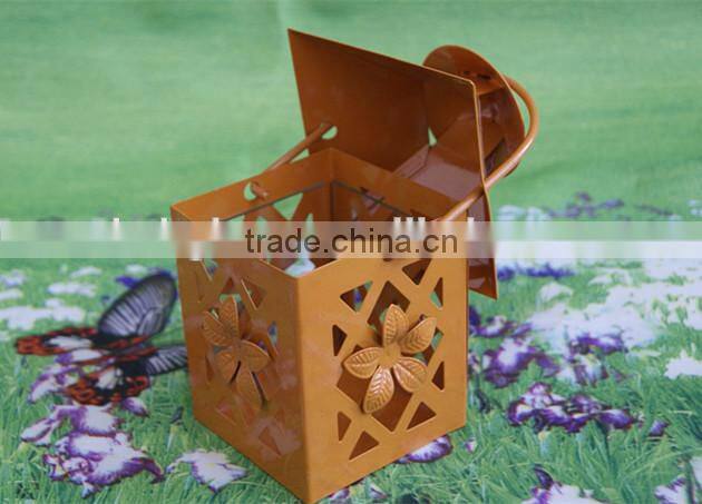 Iron Mini Hanging Tealight Lantern