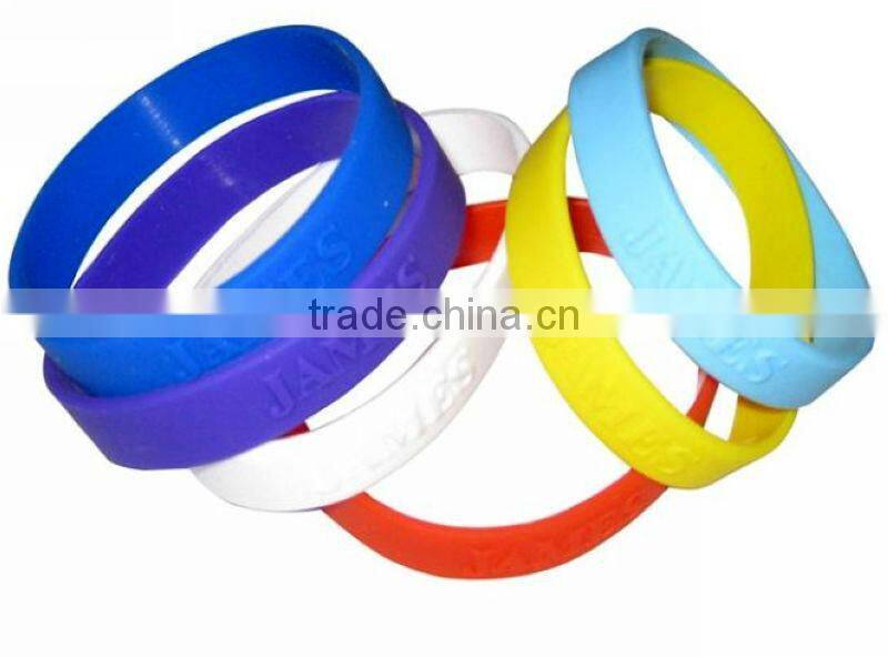 Shenzhen promotional silicon custom bracelet manufacturer