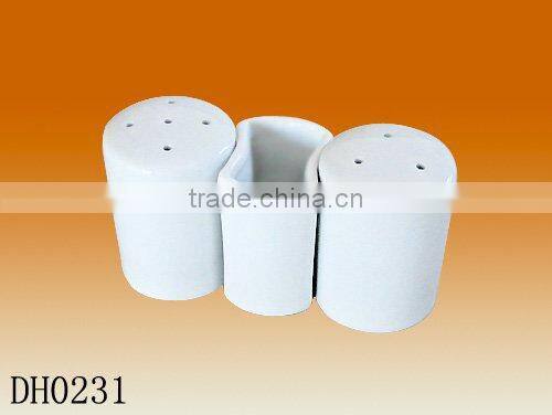 wholesale 3pcs porcelain salt and pepper shaker , salt and pepper shaker wholesale