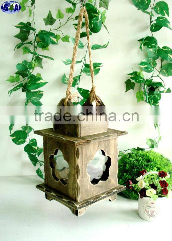 Wooden lantern