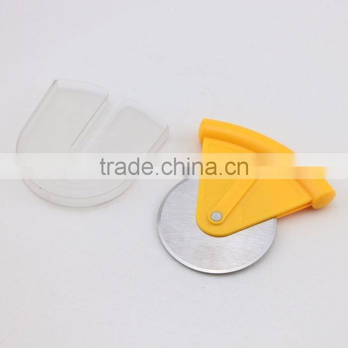 Colorful Stainless Steel Pizza Wheel Cutter with Cover