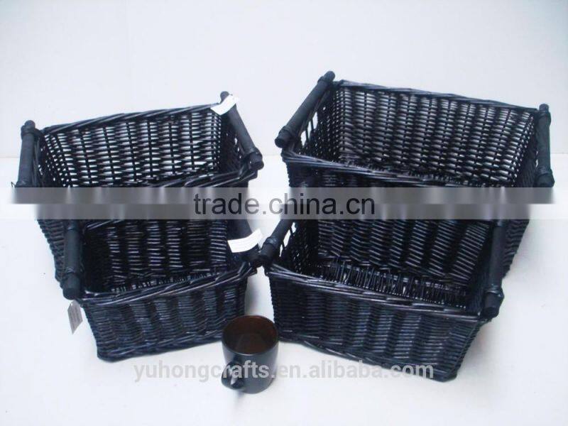 strong willow bread basket used for picnic