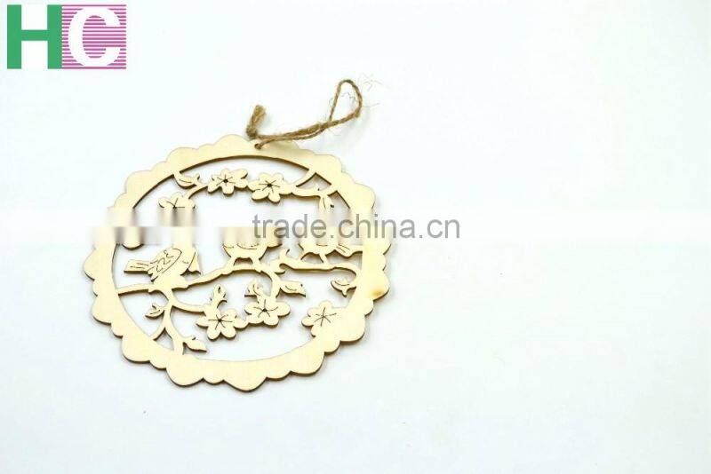 2017 promotional small wooden diy toy crafts