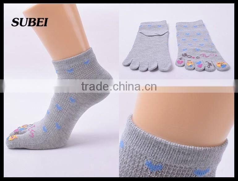 Female five fingers sock,cartoon cute and polka-dot toe sock