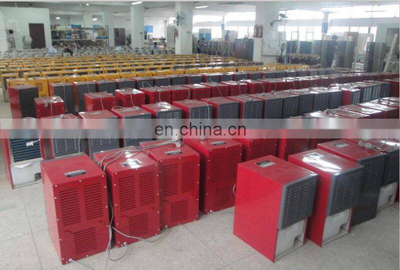 Spot air conditioner portable with movable wheels and 15 L water tank.