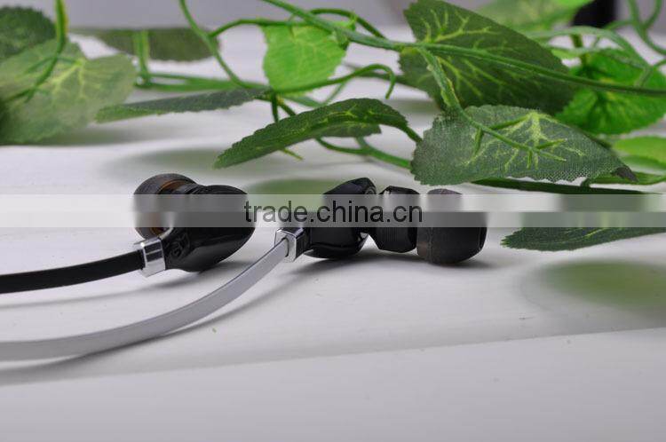 Custom Bulk and Cheap Earphones