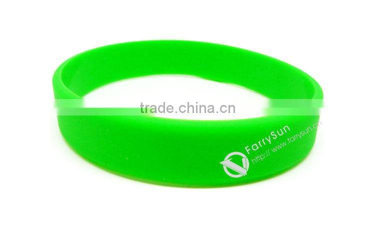 12 years manufacturer Costomize silicone wristband bracelet jewelry/ charm bracelet