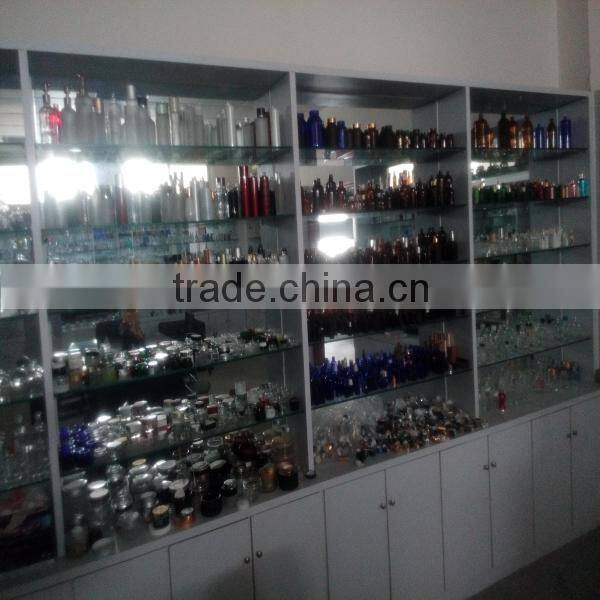 3ml Octagonal Bottle Roll-on Bottle Glass Essential Oil in Refillable Bottles UV Gold Lid with PP Diamond