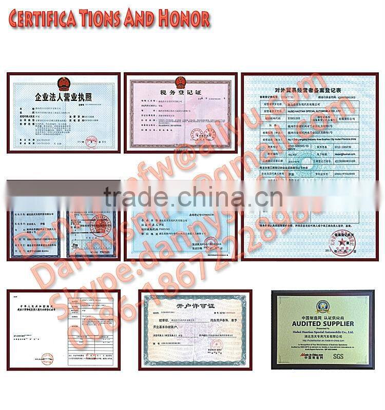 flat bed road cleaner with crane truck emergency rescue truck wrecker for sale