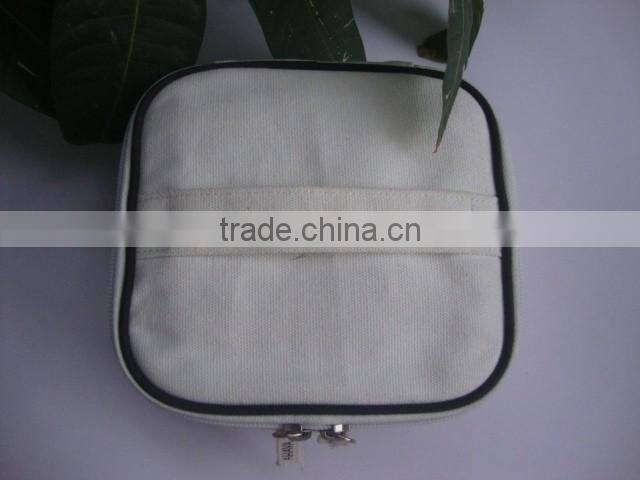 2016 Hot Selling Credible Quality cheap Wholesale Price Customize Promotional Nylon travel makeup Bags