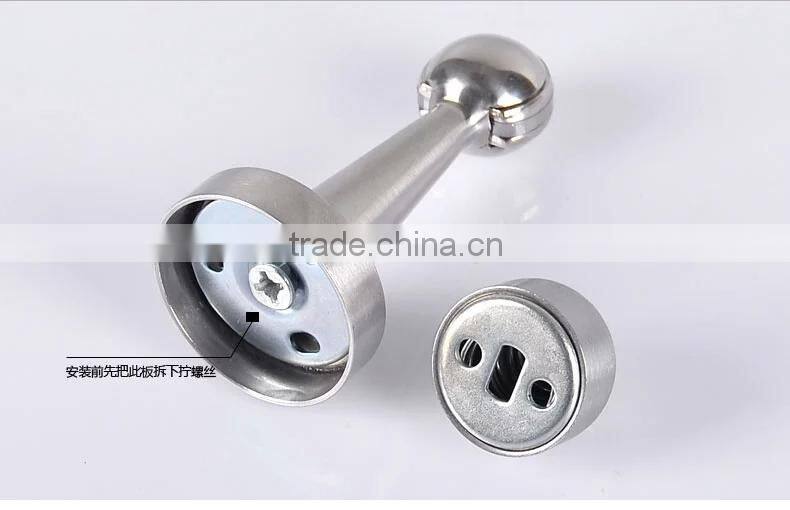 High intensity magnetic separation door stopper