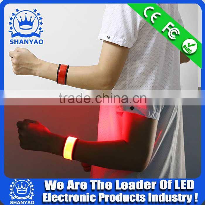 2015 Hot Selling LED Slap Sports Bracelet