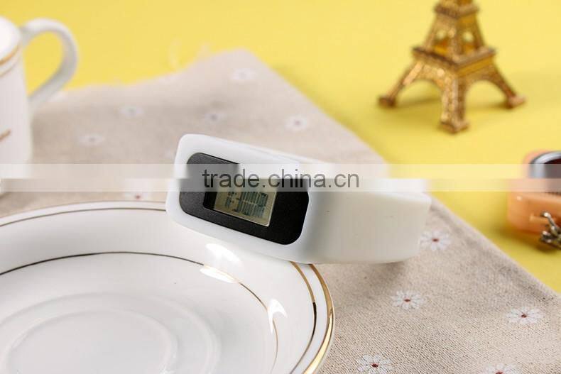 New arrival fashion style fitness tracker bracelet wrist watch pedometer