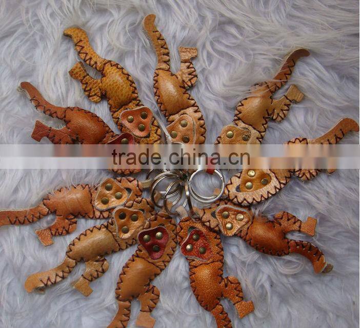 High quality Lovely fish leather animal keychain genuine leather keychain for promotional gift handmade leather keychain