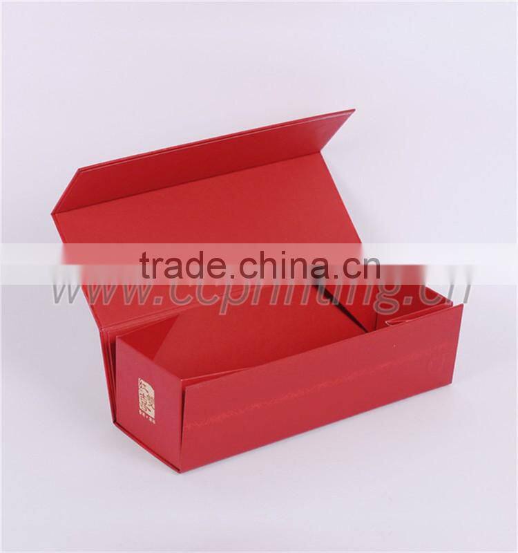 2016 Custom Rigid Magnetic Closure Gift Box Wholesale