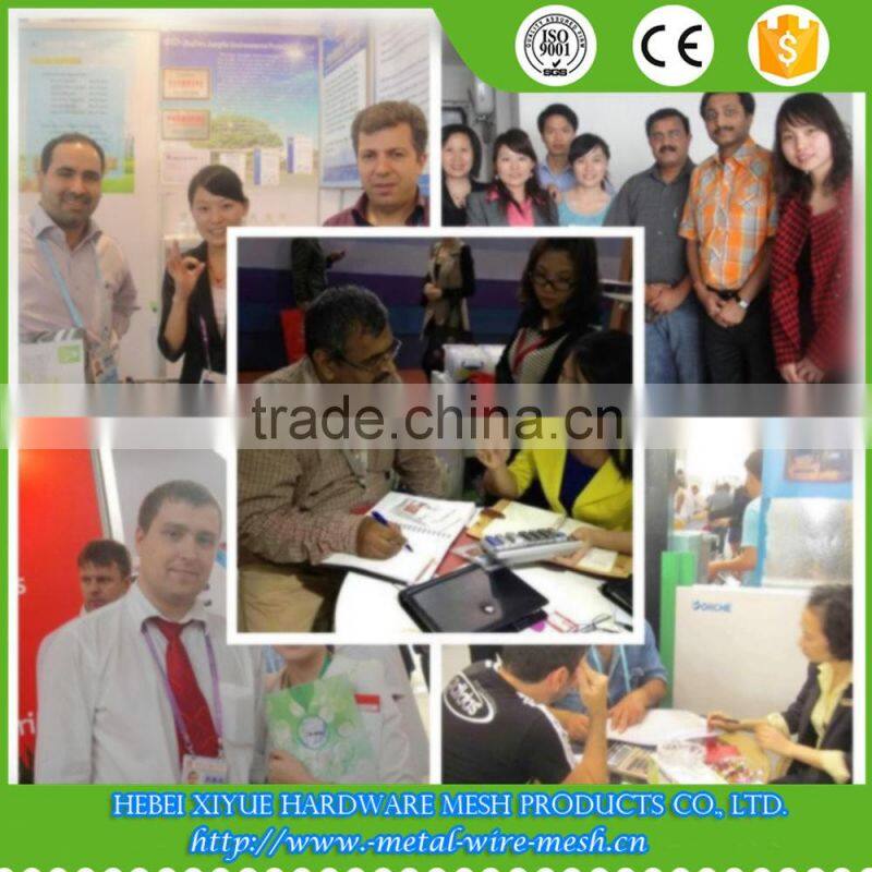 hot Galvanized double twisted 14#x14# barbed wire fob price per roll