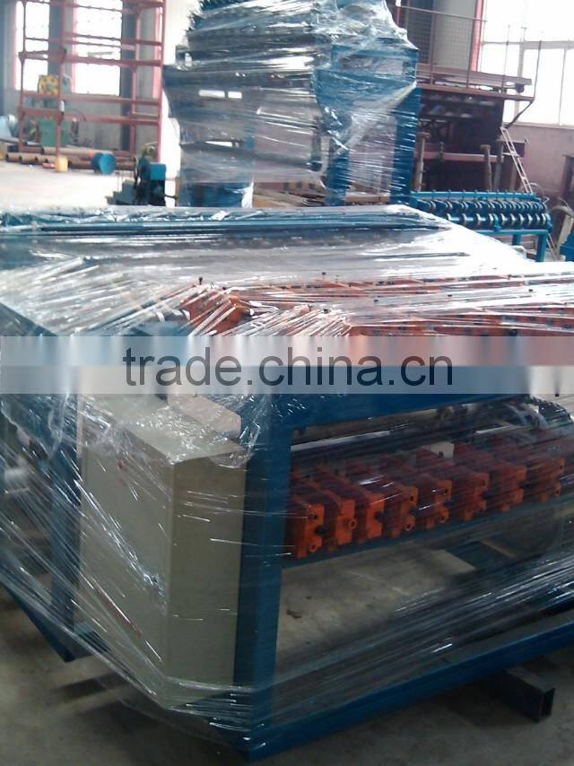 Hebei HTK sheep farm fencing wire making machine