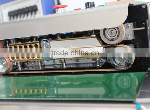 Automatic Foil Bags, Plastic Bags, Composite Bags Horizontal Sealing Machine