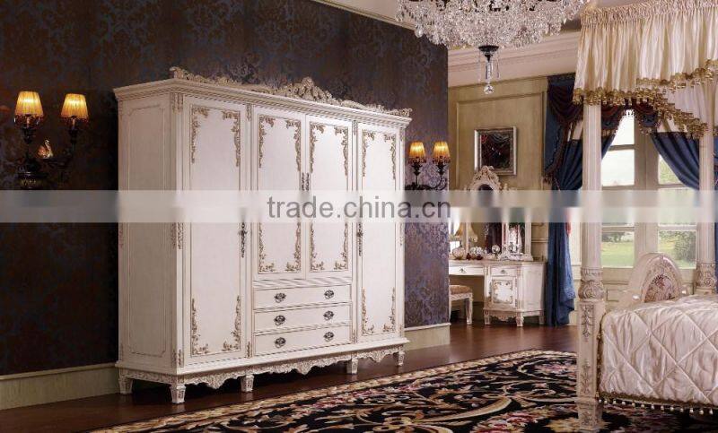 Royal Place Gold Leaf Finished Full Solid Wood Carving Bed, Arabic Golden Style Bedroom Furniture(MOQ=1 SET)