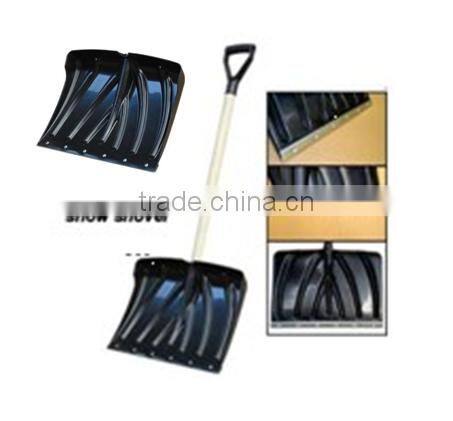 2016 new large 18inch plastic hardwooden Snow/Ice Shovel For Winter Cleaning