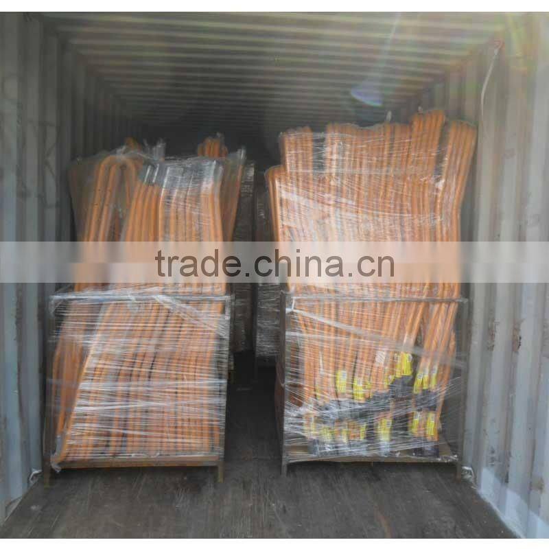 85L Build Poly W/Pour Lip Wheelbarrow for Australia market (678016)