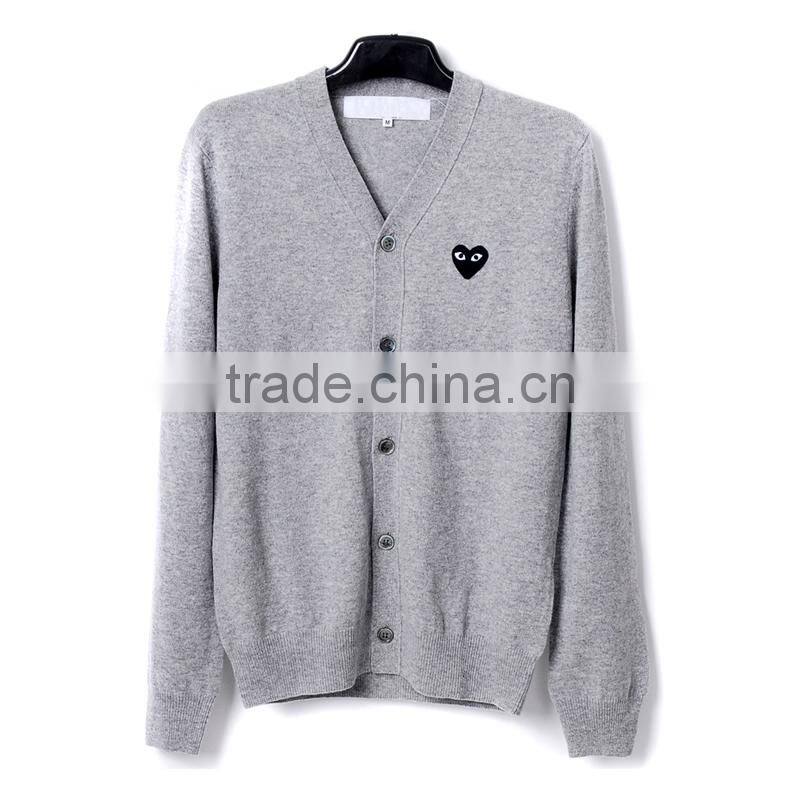 Latest New Design Handmade Woman Sweater for V Neck