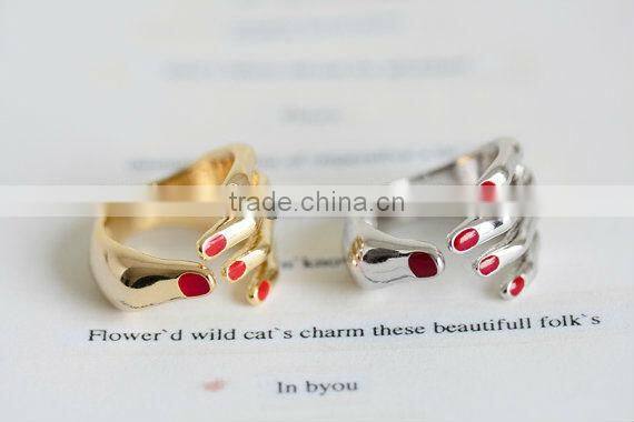 Ladies silver round love wedding ring for couple in love